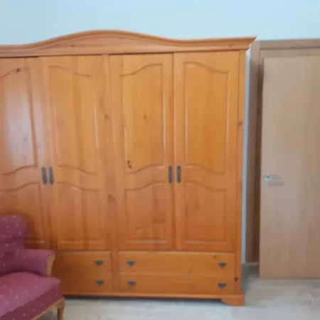 Santillan Apartment *