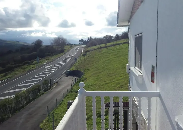 Santillan * San Vicente De La Barquera