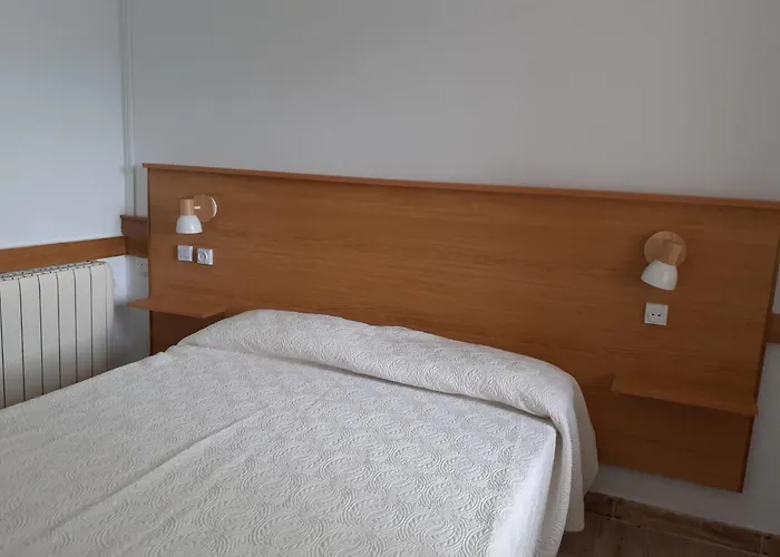 Santillan * San Vicente De La Barquera