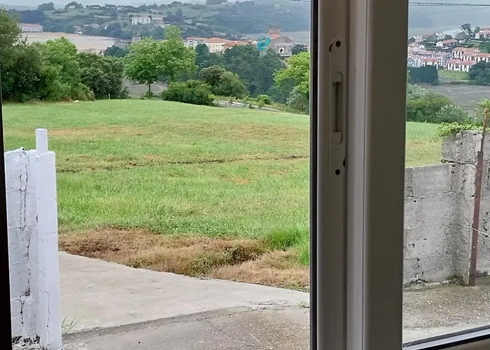 Santillan * San Vicente De La Barquera